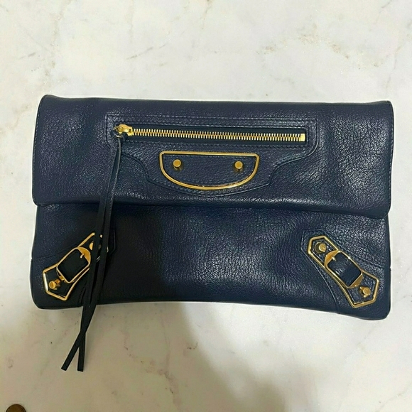 Classic edge envelope strap clutch leather bag! - Picture 1 of 13